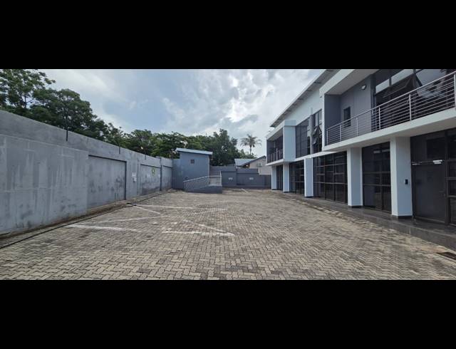 173M² OFFICE TO LET IN SONHEUWEL